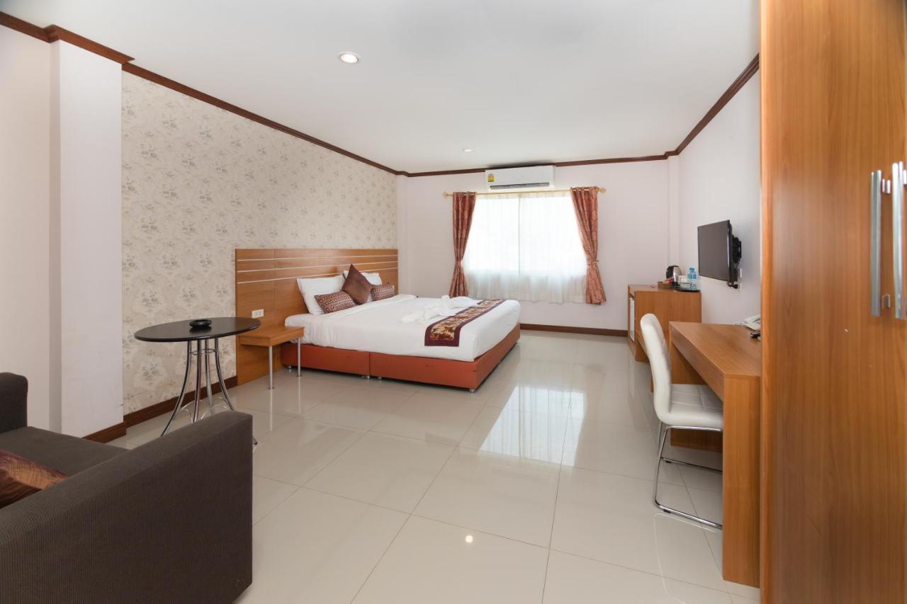 Regenta Central Residency Pattaya Exterior foto
